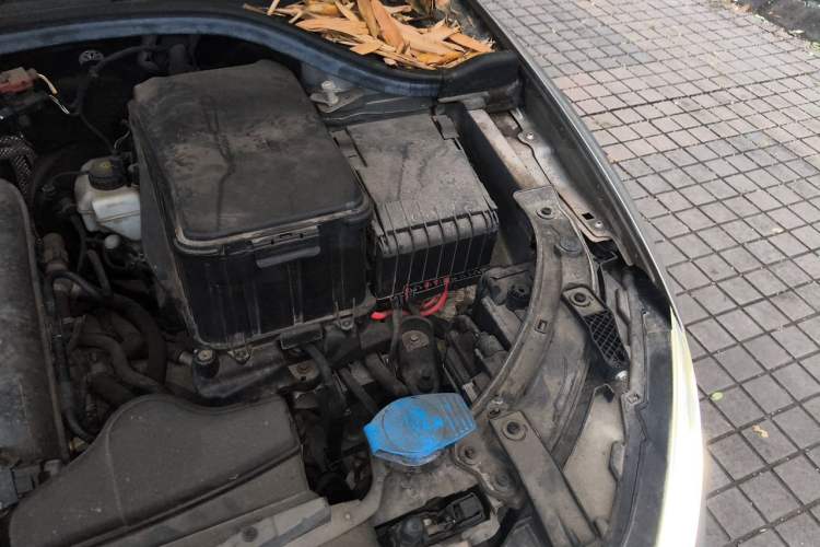 Used Audi Q3 2018 30 TFSI Fashion Edition Collector's Version Engine Bay Left