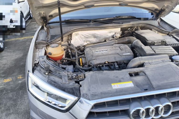 Used Audi Q3 2018 30th Anniversary Edition 35 TFSI Fashion Model Engine Bay Right