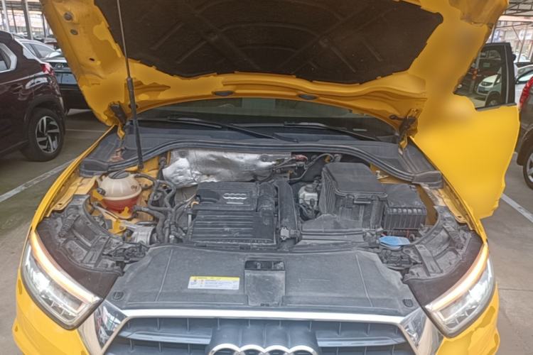 Used Audi Q3 2018 30th Anniversary Edition 30 TFSI Fashion Model Engine Bay