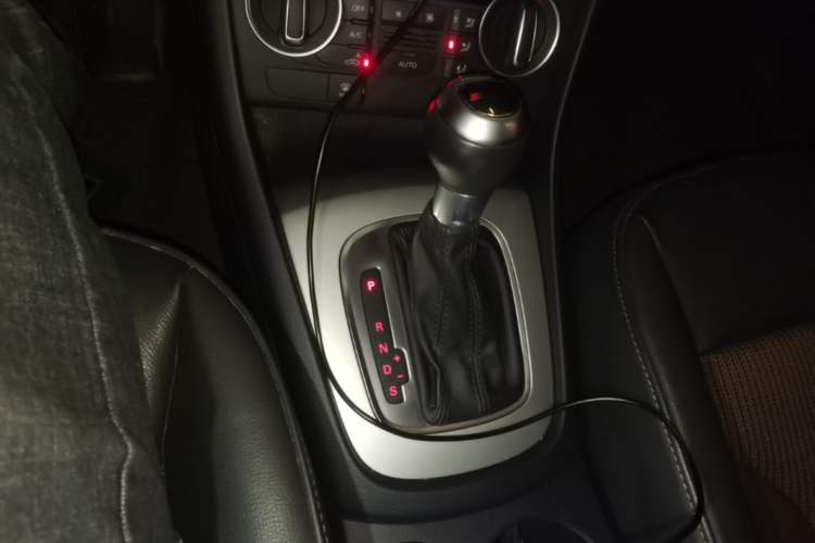 Used Audi Q3 2018 30th Anniversary Edition 35 TFSI Fashion Model Gear Lever