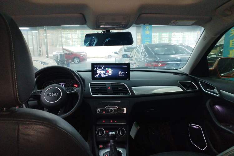 Used Audi Q3 2018 30th Anniversary Edition 30 TFSI Fashion Model Headliner