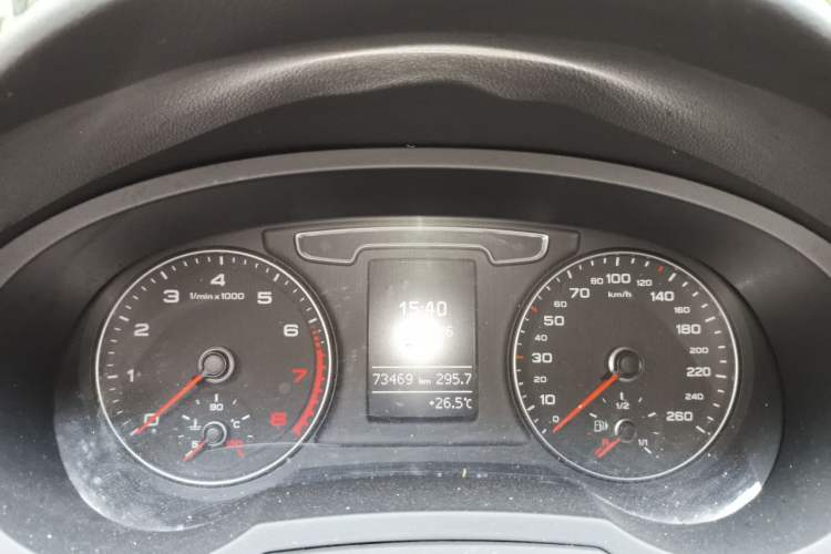 Used Audi Q3 2018 30th Anniversary Edition 30 TFSI Fashion Model Instrument Cluster