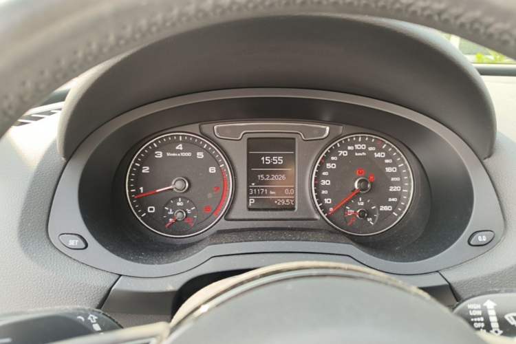 Used Audi Q3 2018 30th Anniversary Edition 30 TFSI Style Model Instrument Cluster