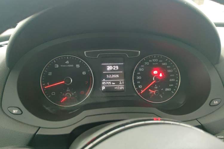 Used Audi Q3 2018 30th Anniversary Edition 30 TFSI Fashion Model Instrument Cluster