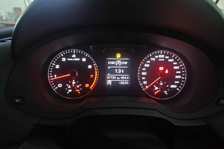 Used Audi Q3 2018 35 TFSI Fashion Edition Collector's Model Instrument Cluster