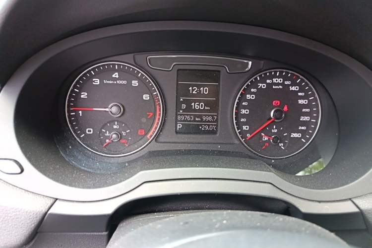 Used Audi Q3 2018 30th Anniversary Edition 30 TFSI Fashion Model Instrument Cluster