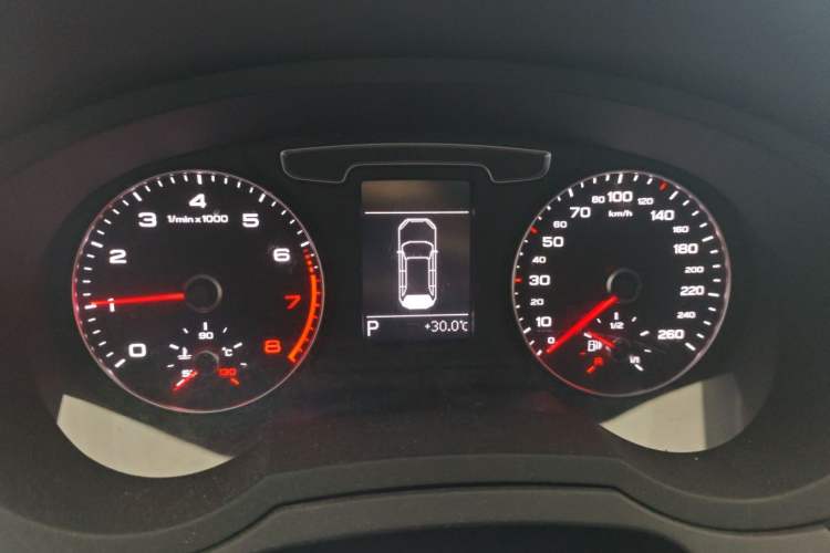 Used Audi Q3 2018 30th Anniversary Edition 35 TFSI Fashion Model Instrument Cluster