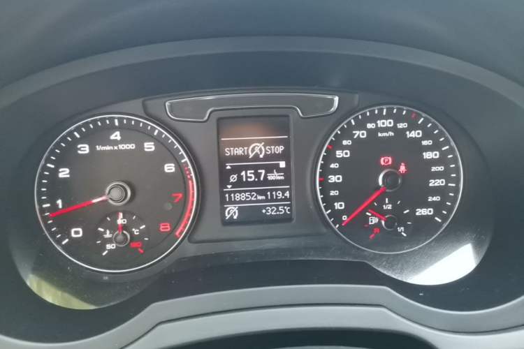 Used Audi Q3 2018 30th Anniversary Edition 35 TFSI Fashion Model Instrument Cluster