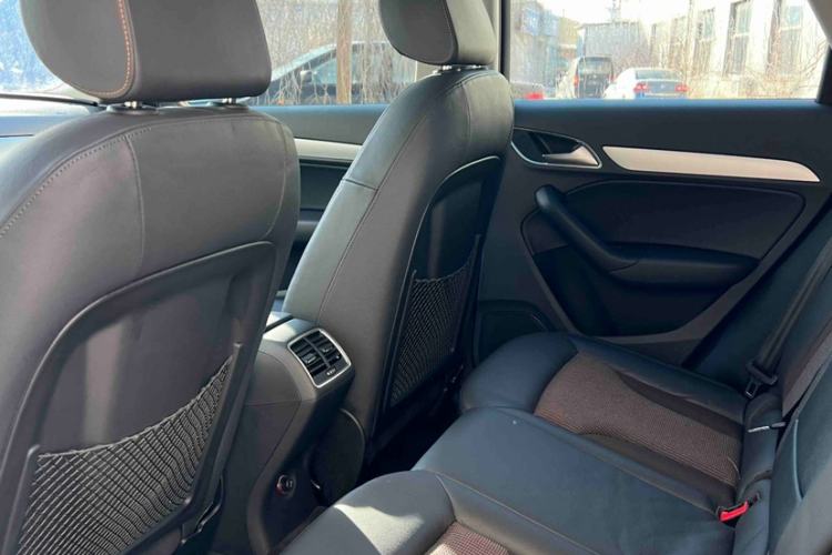 Used Audi Q3 2018 30 TFSI Fashion Edition Collector's Version Interior 3