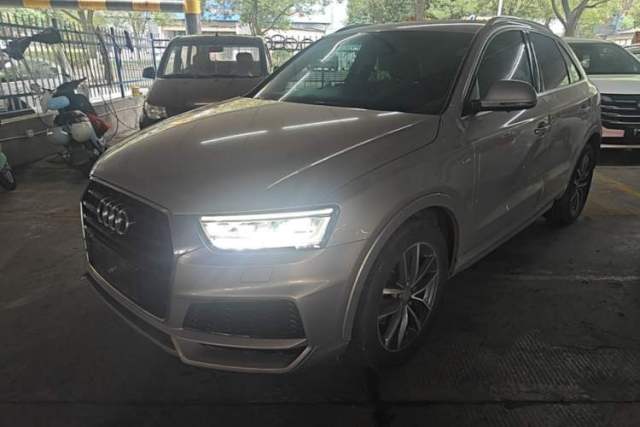 Audi Q3 2018 35 TFSI Fashion Edition Collector's Model de segunda mano