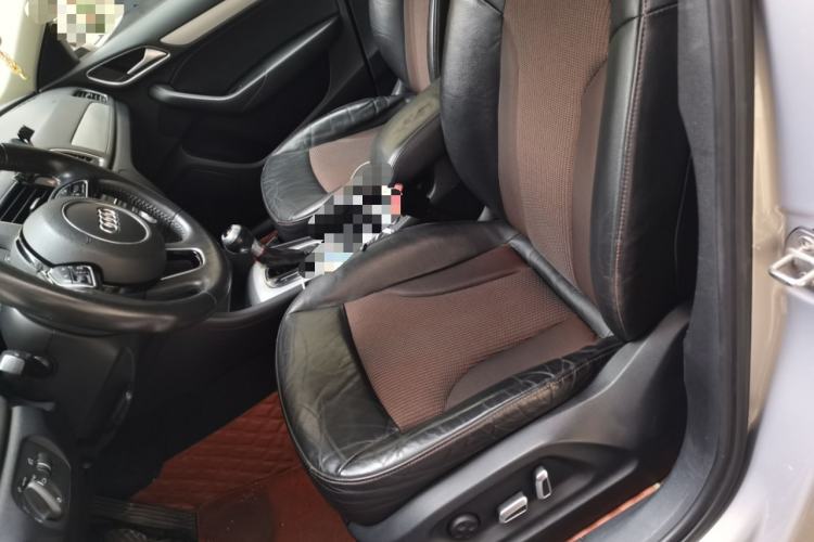 Used Audi Q3 2018 30th Anniversary Edition 30 TFSI Fashion Model Left Front Seat