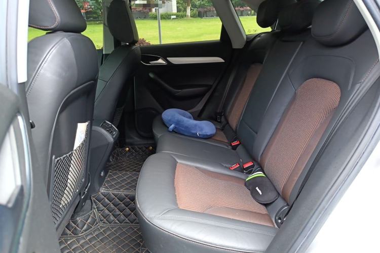 Used Audi Q3 2018 30th Anniversary Edition 30 TFSI Fashion Model Left Rear Seat