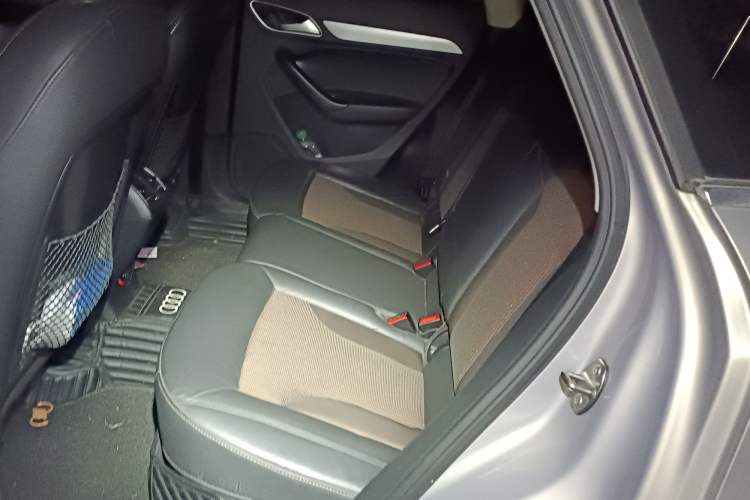 Used Audi Q3 2018 30th Anniversary Edition 30 TFSI Fashion Model Left Rear Seat