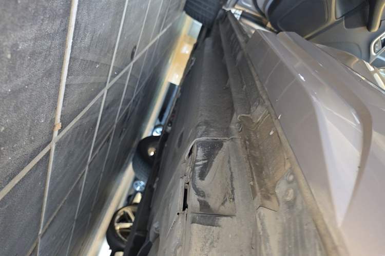 Used Audi Q3 2018 30th Anniversary Edition 30 TFSI Fashion Model Left Side Sill