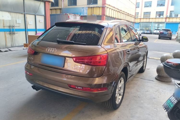 Used Audi Q3 2018 30th Anniversary Edition 30 TFSI Fashion Model Rear Right 45 Deg