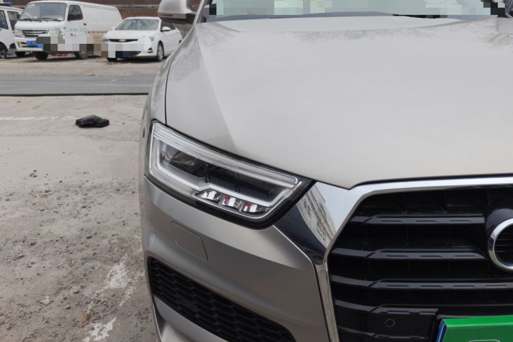 Used Audi Q3 2018 30 TFSI Fashion Edition Collector's Version Right Front Headlight