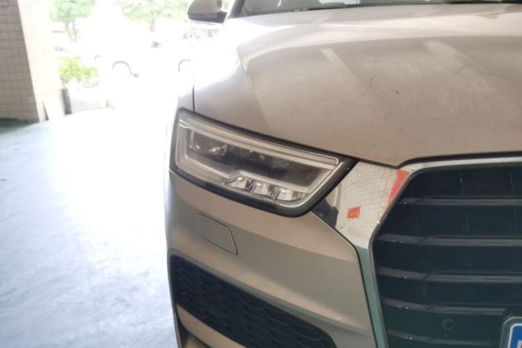 Used Audi Q3 2018 30 TFSI Fashion Edition Collector's Version Right Front Headlight