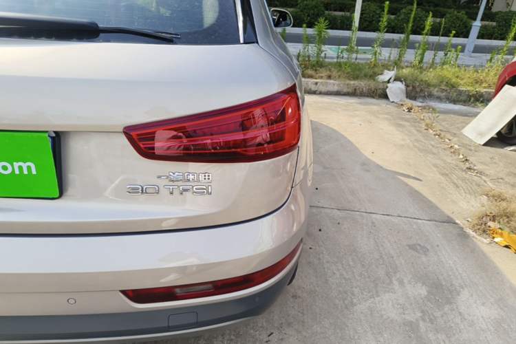 Used Audi Q3 2018 30th Anniversary Edition 30 TFSI Style Model Right Rear Taillight