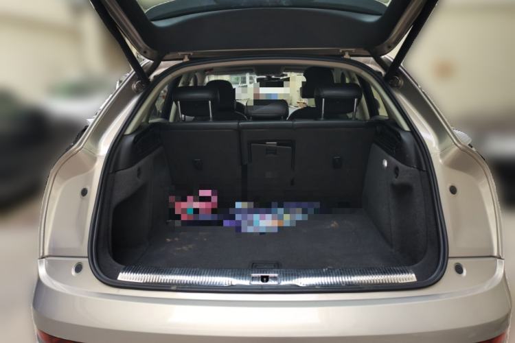 Used Audi Q3 2018 30th Anniversary Edition 30 TFSI Fashion Model Trunk