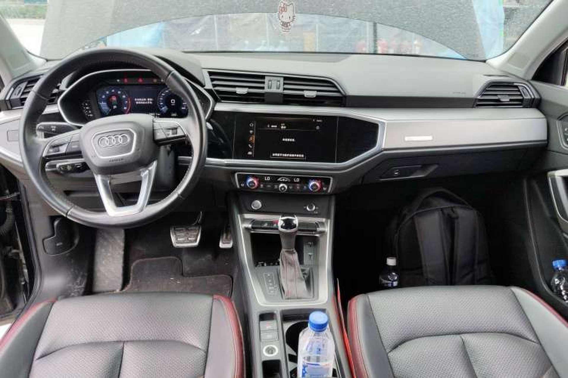 Used Audi Q3 2019 35 TFSI Fashionable and Elegant Model Center Console