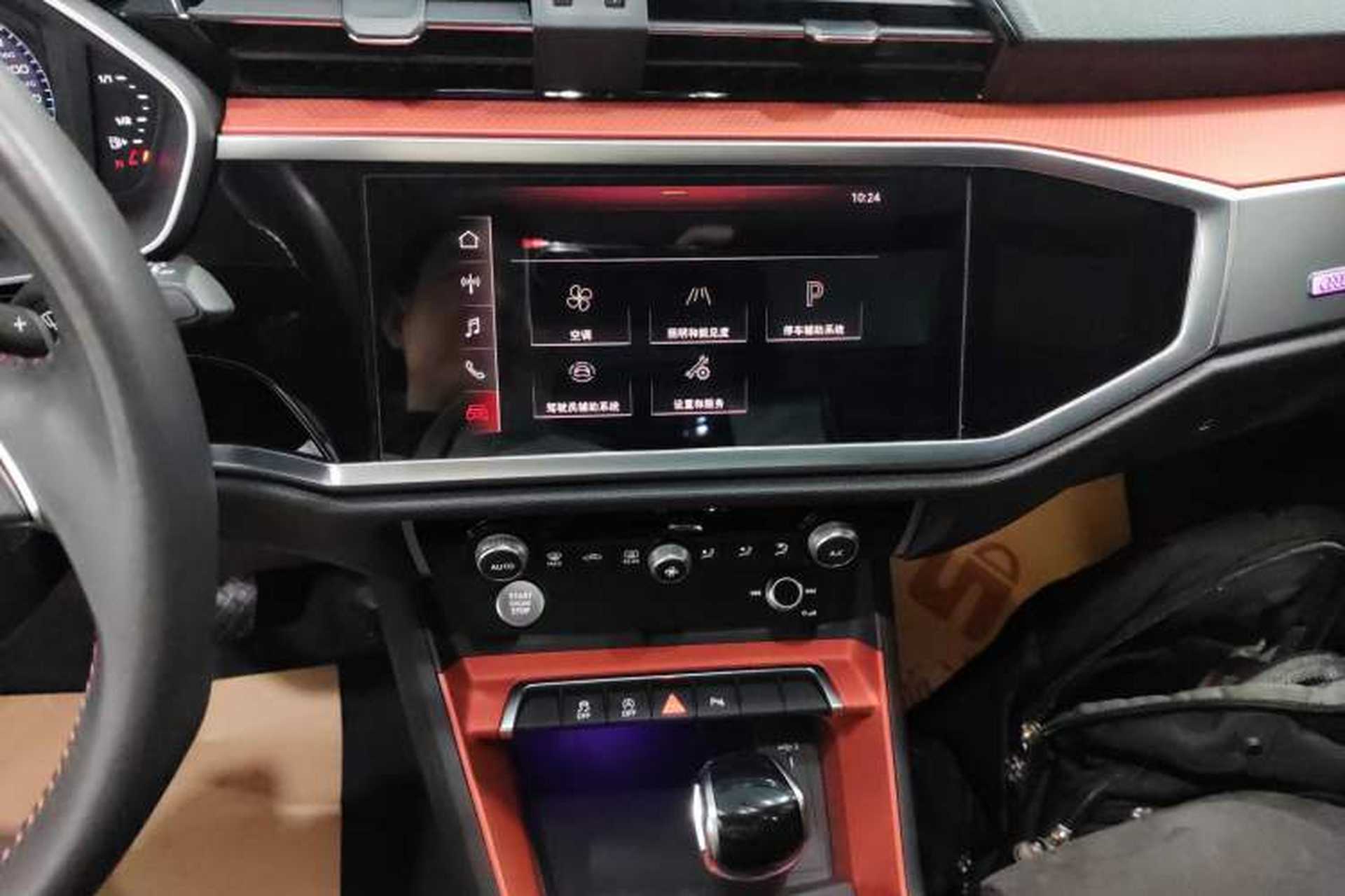 Used Audi Q3 2019 40 TFSI Fashion Dynamic Model Audio And AC Panel