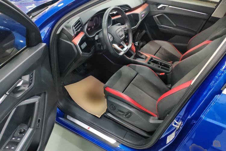 Used Audi Q3 2019 40 TFSI Fashion Dynamic Model Driver Seat