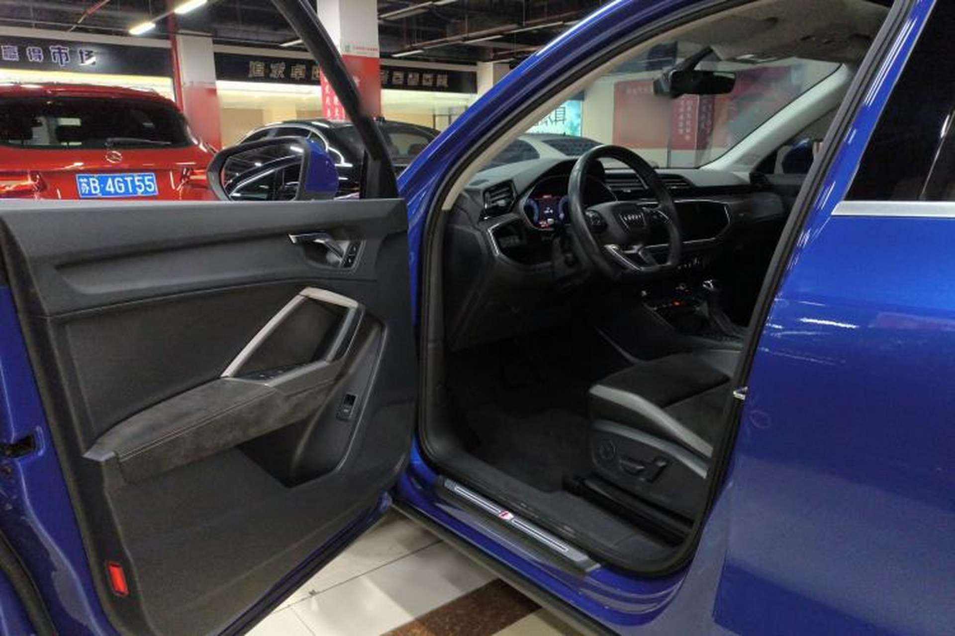 Used Audi Q3 2019 35 TFSI Fashion Dynamic Model Driver Seat