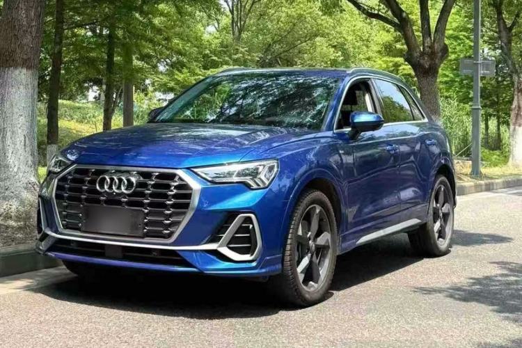 Used Audi Q3 2019 40 TFSI Fashion Dynamic Model Guazi used car, China used car export, Used car for sale, Used cars, Cheapest cars for sale
