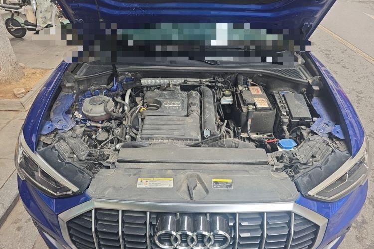 Used Audi Q3 2019 35 TFSI Advanced Style Edition Engine Bay