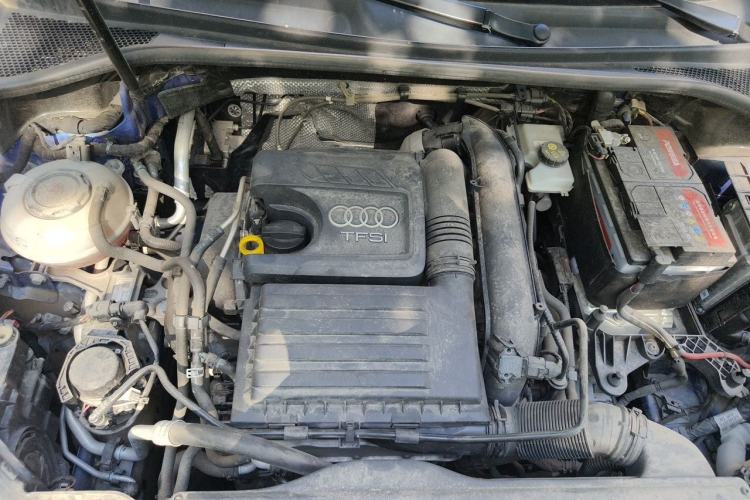 Used Audi Q3 2019 35 TFSI Fashion Dynamic Model Engine Bay
