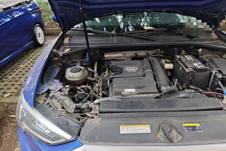 Used Audi Q3 2019 35 TFSI Fashionable and Elegant Model Engine Bay Right