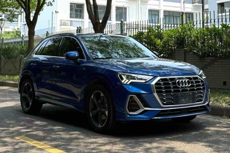 Used Audi Q3 2019 40 TFSI Fashion Dynamic Model Exterior 11