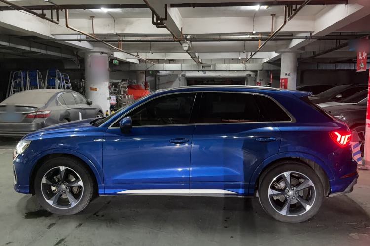 Used Audi Q3 2019 35 TFSI Fashion Dynamic Model
