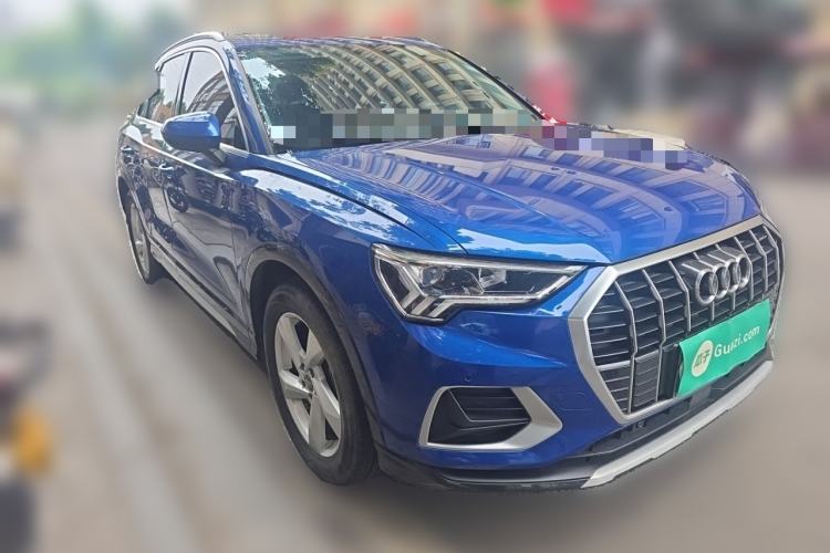 Used Audi Q3 2019 35 TFSI Advanced Style Edition Front Right 45 Deg
