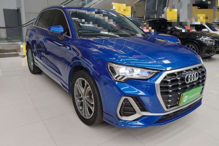 Used Audi Q3 2019 40 TFSI Fashion Dynamic Model Front Right 45 Deg