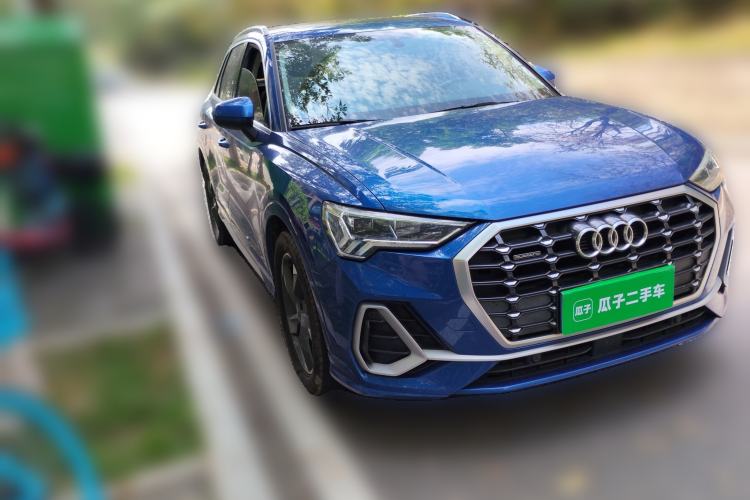 Used Audi Q3 2019 40 TFSI quattro Fashion Dynamic Model Front Right 45 Deg