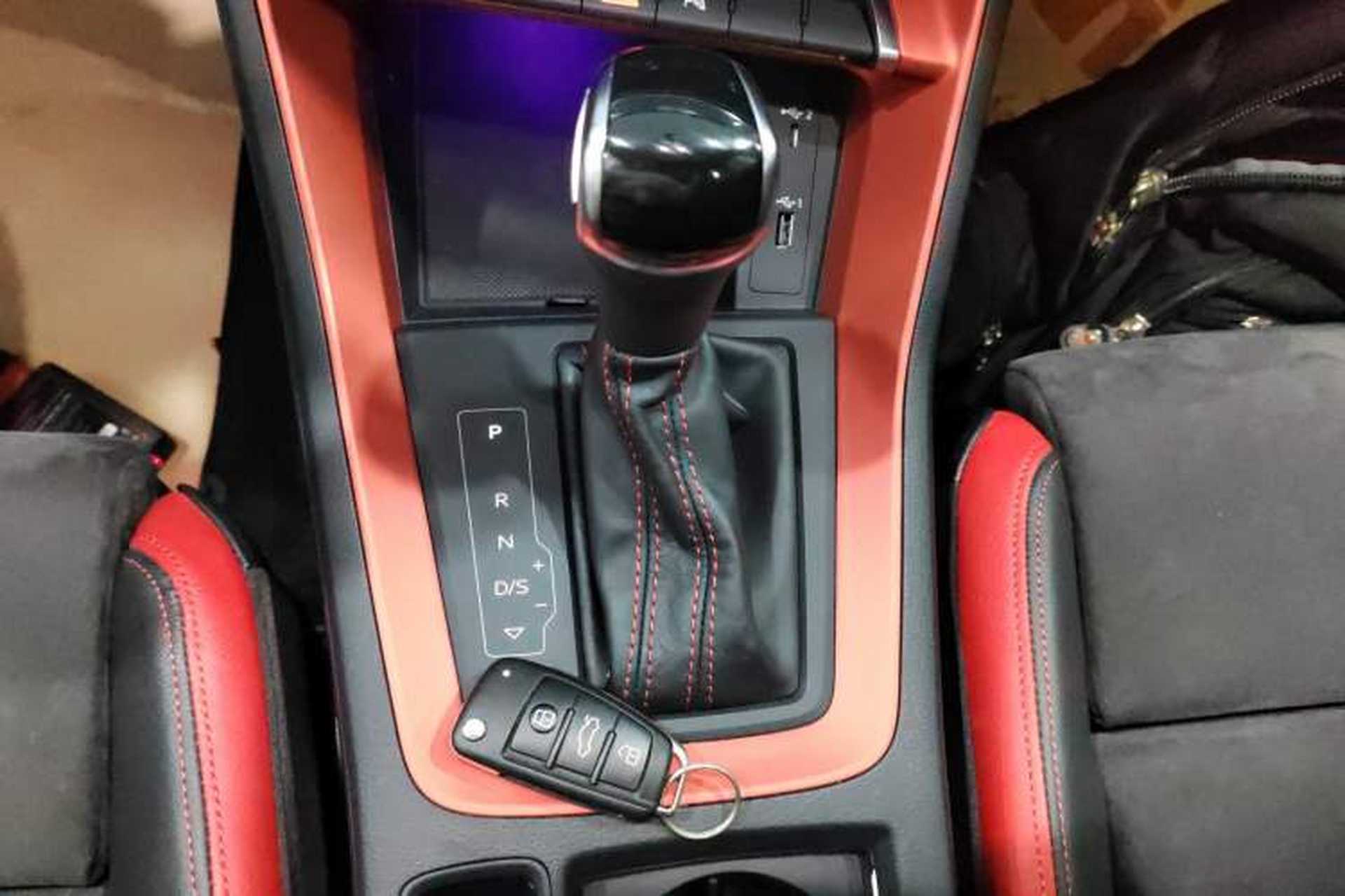 Used Audi Q3 2019 40 TFSI Fashion Dynamic Model Gear Lever