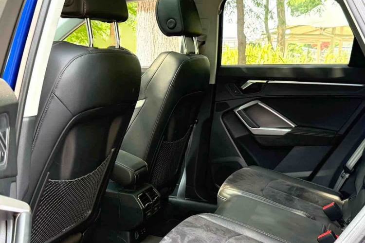 Used Audi Q3 2019 40 TFSI Fashion Dynamic Model Interior 4
