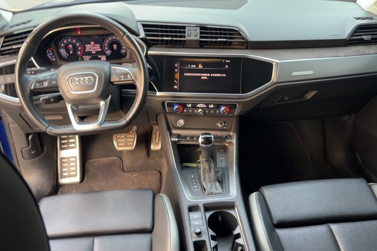 Used Audi Q3 2019 35 TFSI Fashion Dynamic Model Interior 6