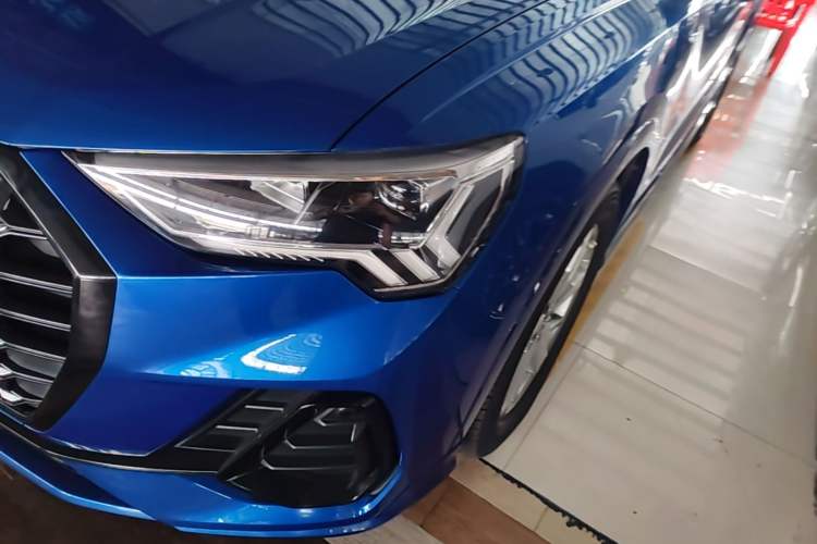 Used Audi Q3 2019 35 TFSI Advanced Dynamic Edition Left Front Headlight