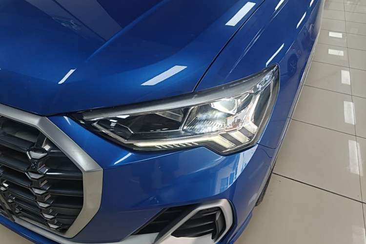 Used Audi Q3 2019 35 TFSI Advanced Dynamic Edition Left Front Headlight