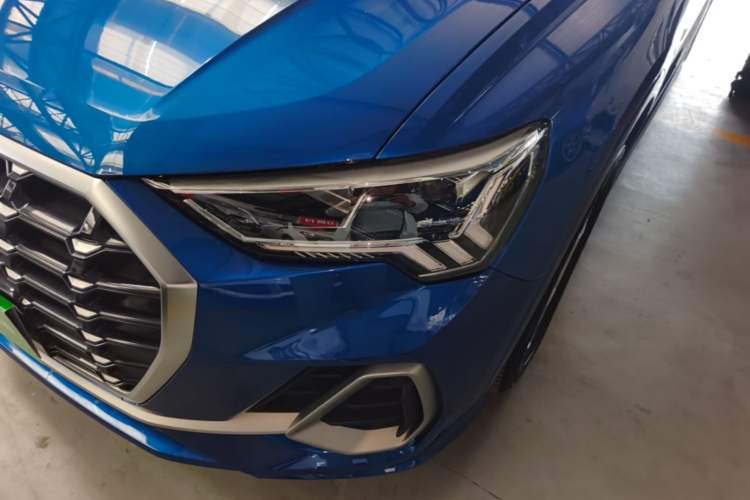 Used Audi Q3 2019 35 TFSI Advanced Dynamic Edition Left Front Headlight