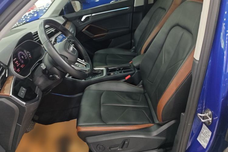 Used Audi Q3 2019 40 TFSI Fashionable and Elegant Model Left Front Seat