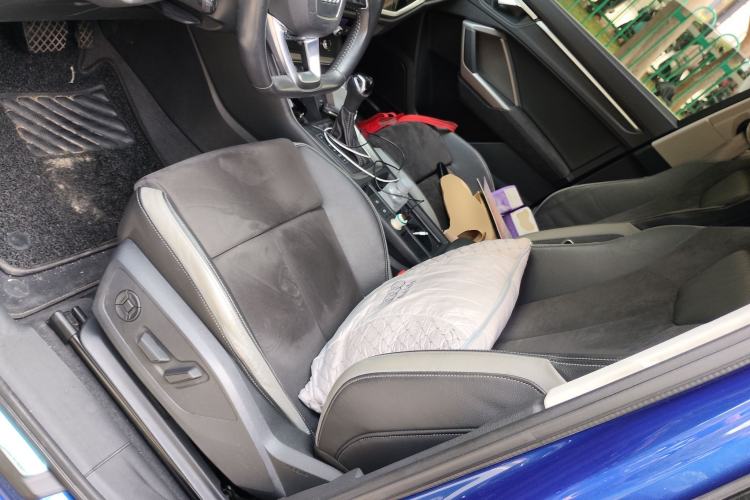 Used Audi Q3 2019 40 TFSI quattro Fashion Dynamic Model Left Front Seat