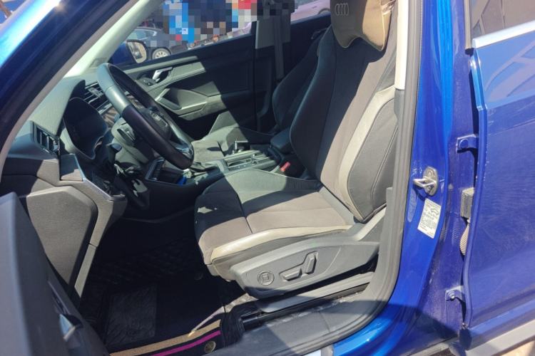 Used Audi Q3 2019 35 TFSI Fashion Dynamic Model Left Front Seat