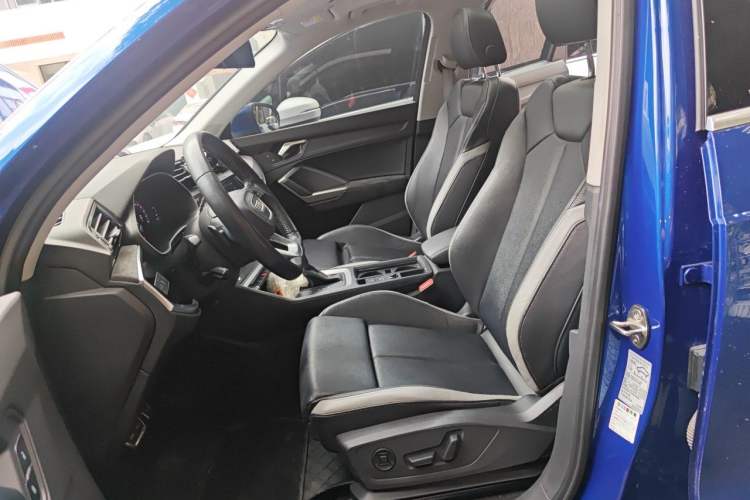 Used Audi Q3 2019 35 TFSI Fashion Dynamic Model Left Front Seat