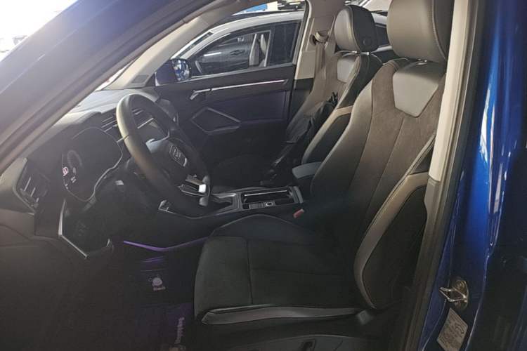 Used Audi Q3 2019 40 TFSI Fashion Dynamic Model Left Front Seat