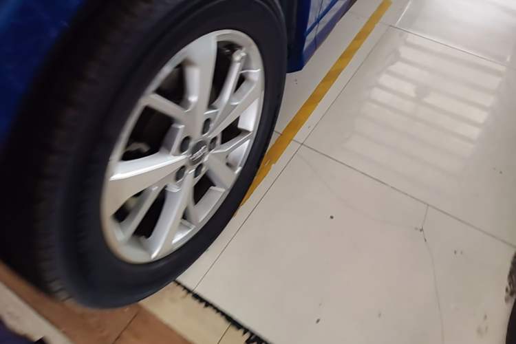 Used Audi Q3 2019 35 TFSI Advanced Dynamic Edition Left Front Wheel Hub