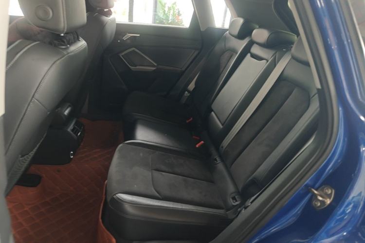 Used Audi Q3 2019 35 TFSI Advanced Dynamic Edition Left Rear Seat