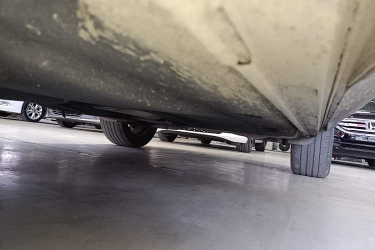Used Audi Q3 2019 40 TFSI Fashion Dynamic Model Left Side Sill